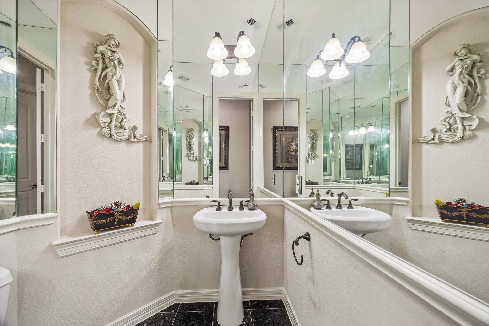 2915 Sentry Oak Way, Sugar Land, TX, 77479, USA, 5 Bedrooms Bedrooms, ,5 BathroomsBathrooms,Residential,Active,2915 Sentry Oak Way,60451174