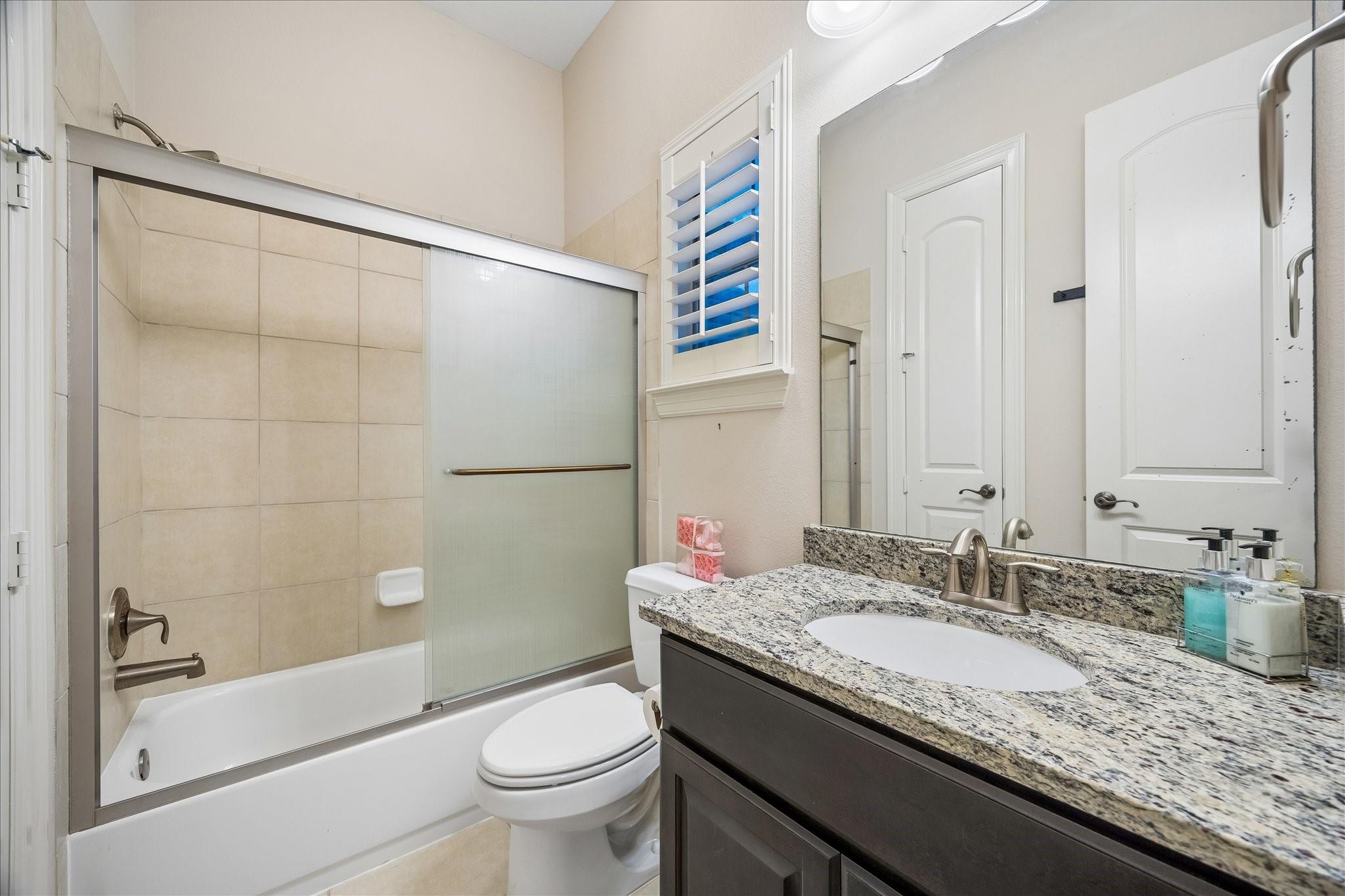 2915 Sentry Oak Way, Sugar Land, TX, 77479, USA, 5 Bedrooms Bedrooms, ,5 BathroomsBathrooms,Residential,Active,2915 Sentry Oak Way,60451174