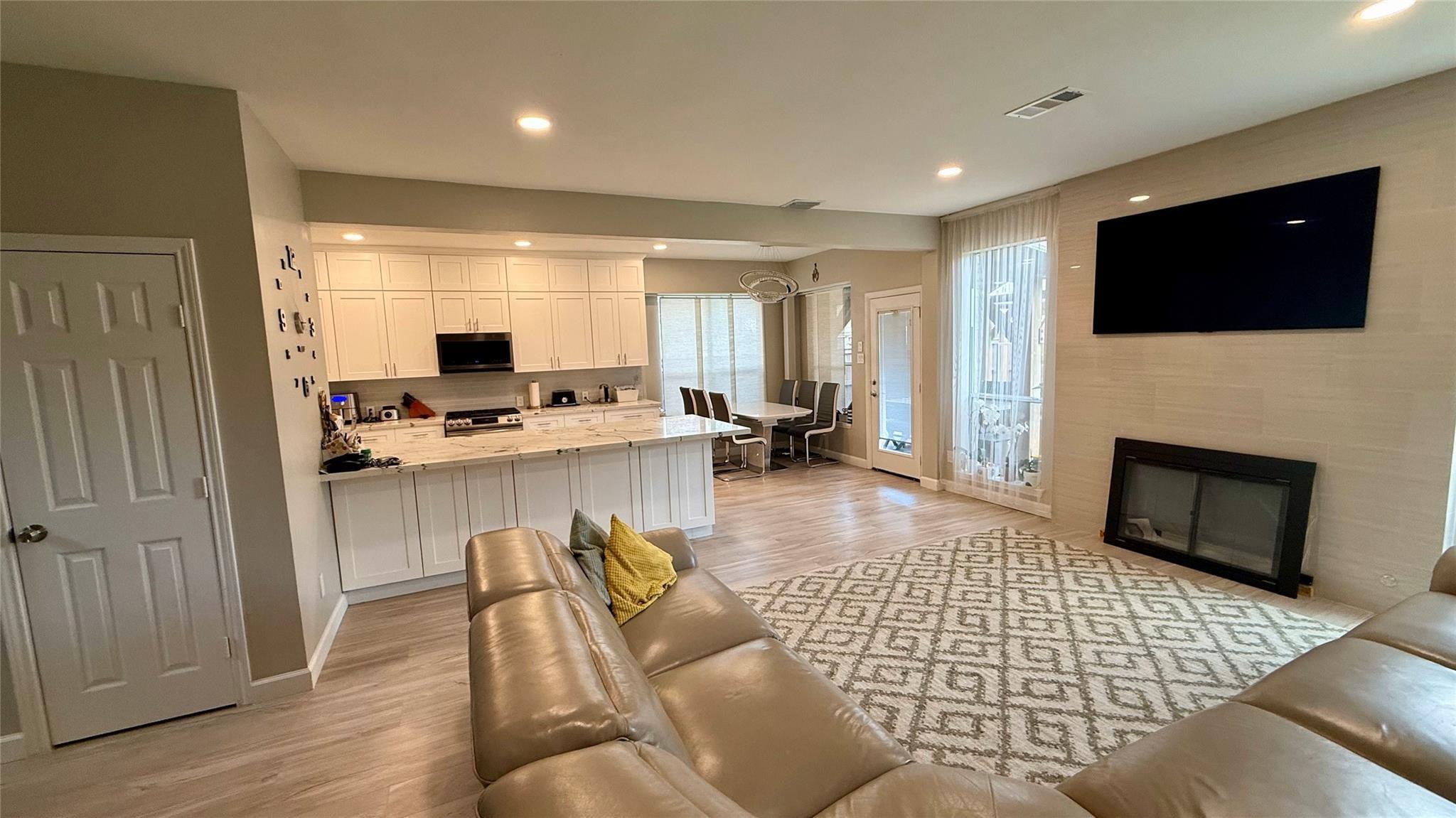 22430 Tullis Trail Ct