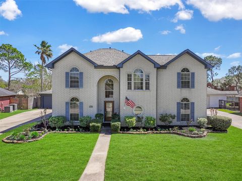Photo of 2607 Briar View Drive, Pearland, TX 77581 (MLS # 79680596)