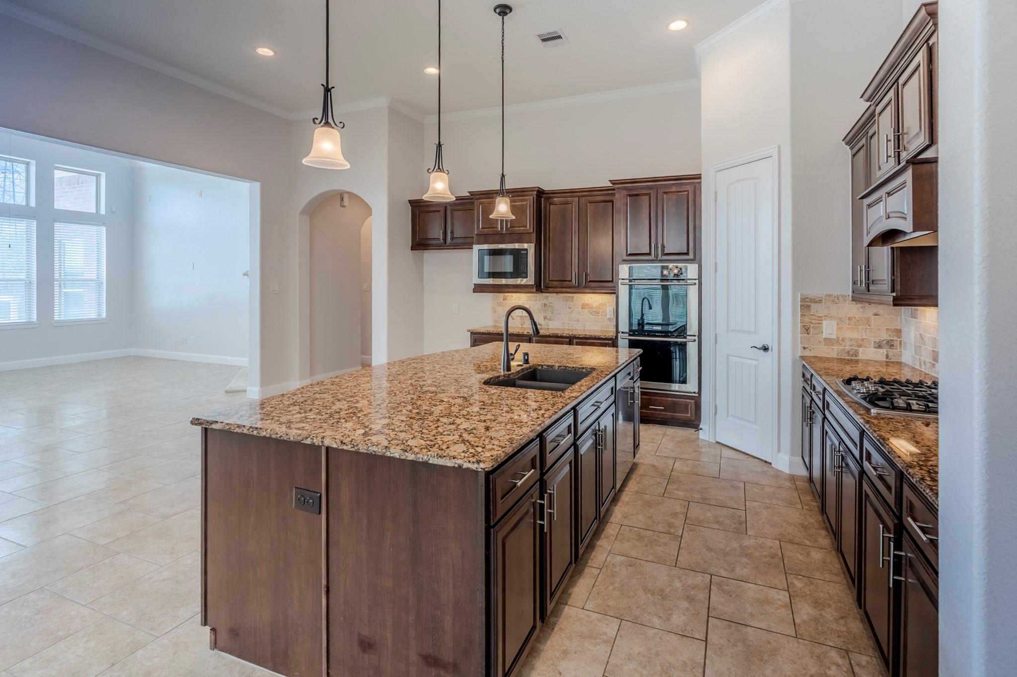 9319 Taylor Cliff Lane