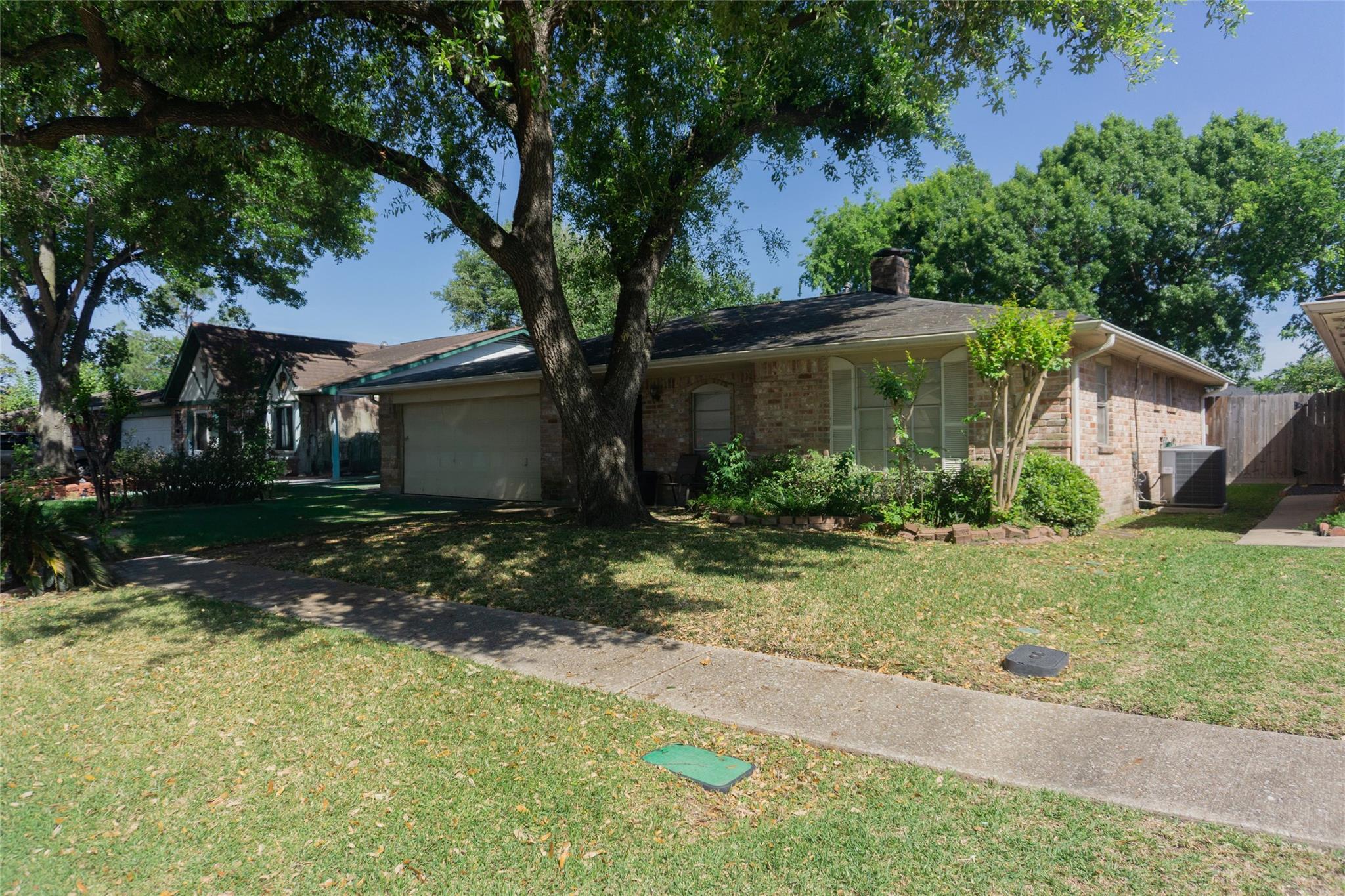 13826 Southline Road