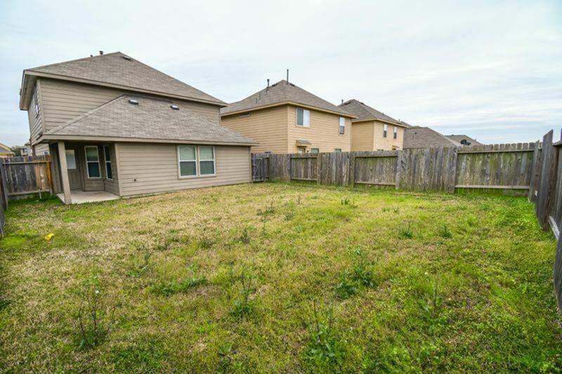 5819 Kyle Cove