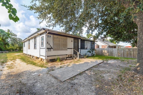 Photo of 2326 Otto Street, Houston, TX 77093 (MLS # 75012741)