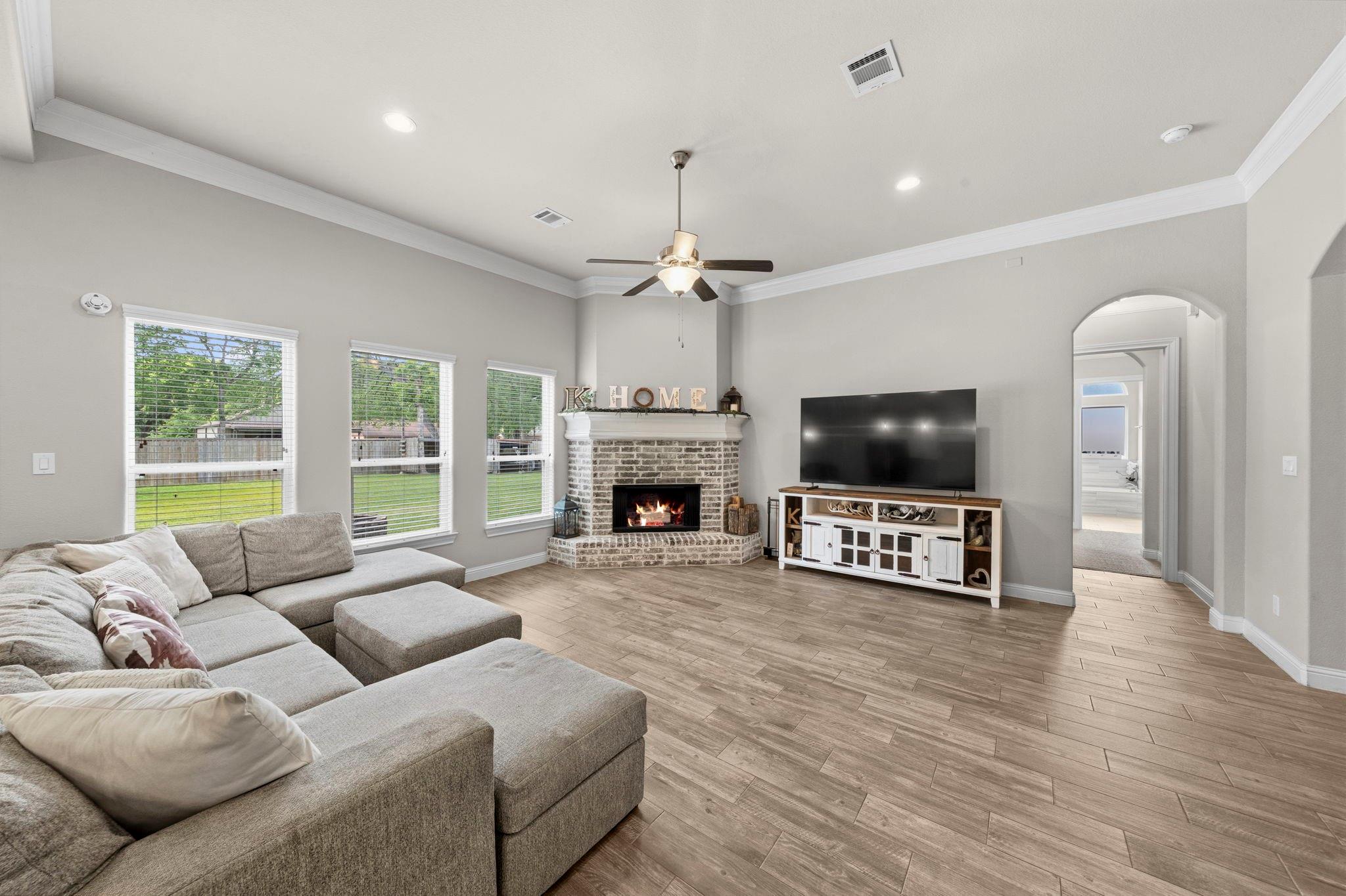 24954 Shady Oak Drive