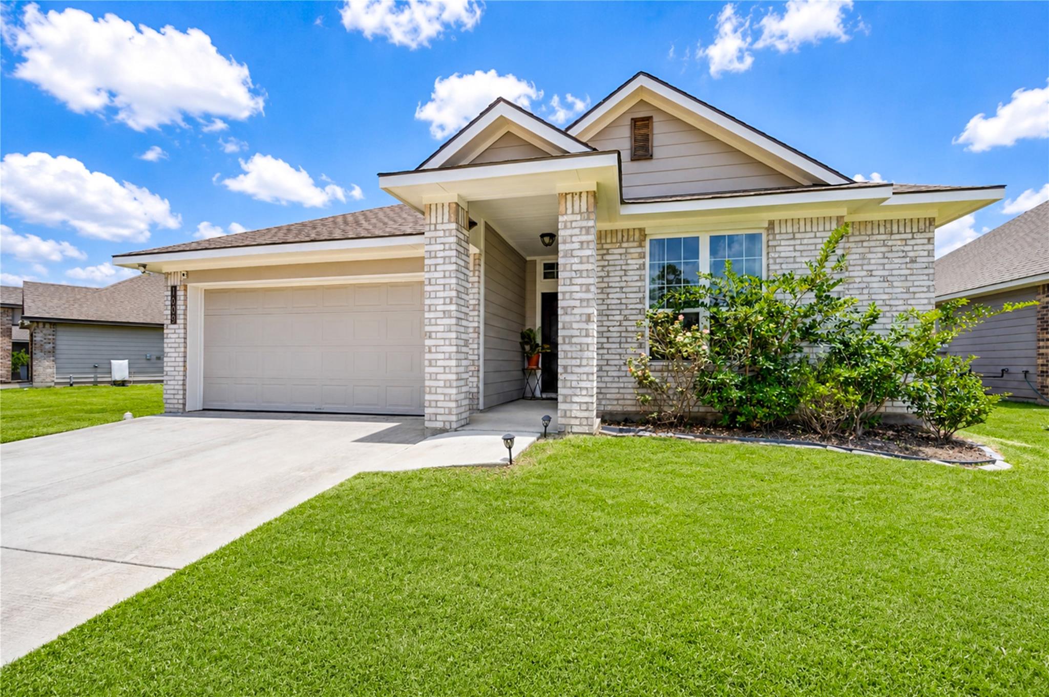 1006 Bending Trail Drive Drive