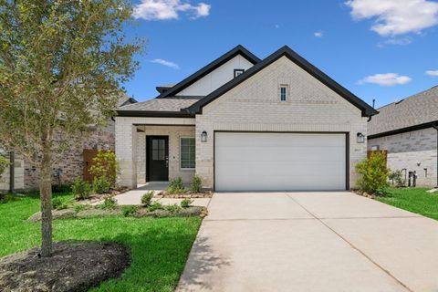 Photo of 8027 Kay Harbor Drive, Cypress, TX 77433 (MLS # 54007301) Photo of 8027 Kay Harbor Drive, Cypress, TX 77433 (MLS # 54007301)