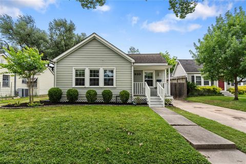 Photo of 930 Dorothy Street, Houston, TX 77008 (MLS # 49340544)