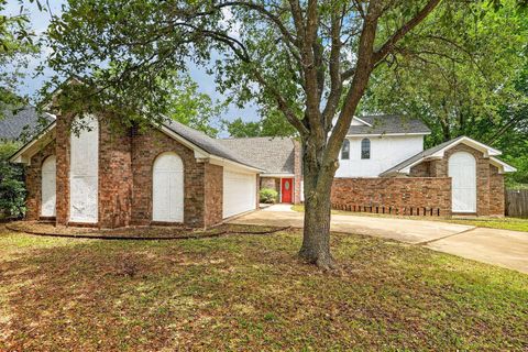 Photo of 2341 W Briargate Drive, Bryan, TX 77802 (MLS # 2683787)