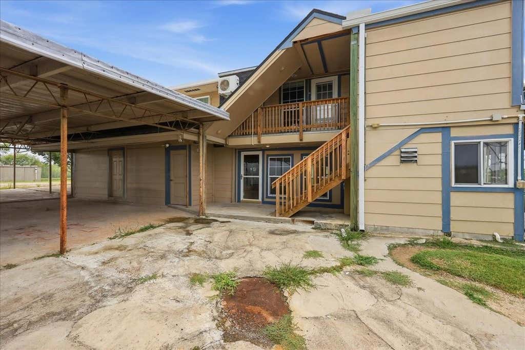 Photo of 6743 Rainbow Lane, Port Arthur, TX 77642 (MLS # 281582)
