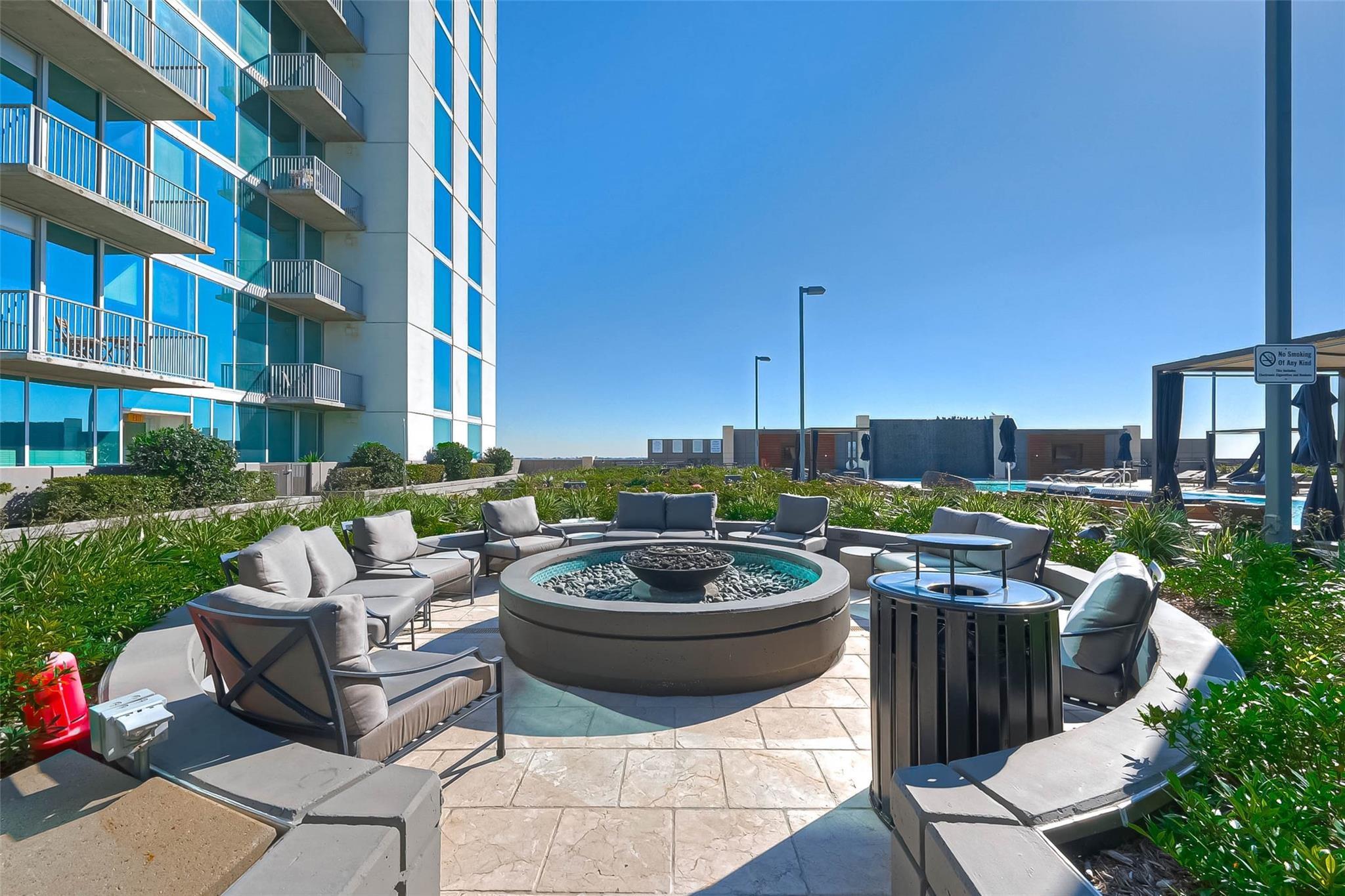 Houston, Texas 77004, United States, 1 Bedroom Bedrooms, ,2 BathroomsBathrooms,Residential,Active,193383