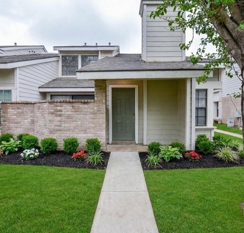 Photo of 6217 Ludington Drive #20-917, Houston, TX 77035 (MLS # 70253769)