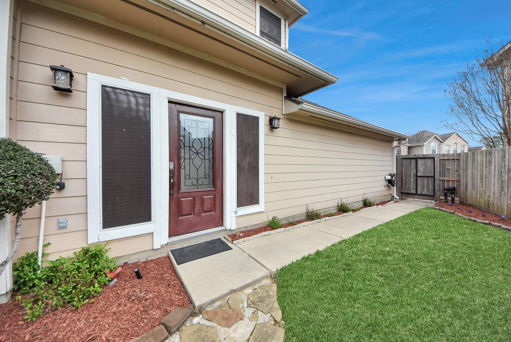 18963 Candlelight Crescent Road