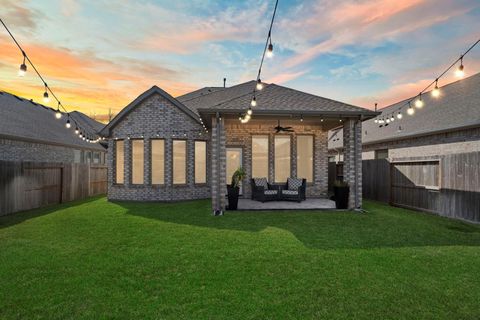 Photo of 10707 River Walk Drive, Missouri City, TX 77459 (MLS # 82282824)