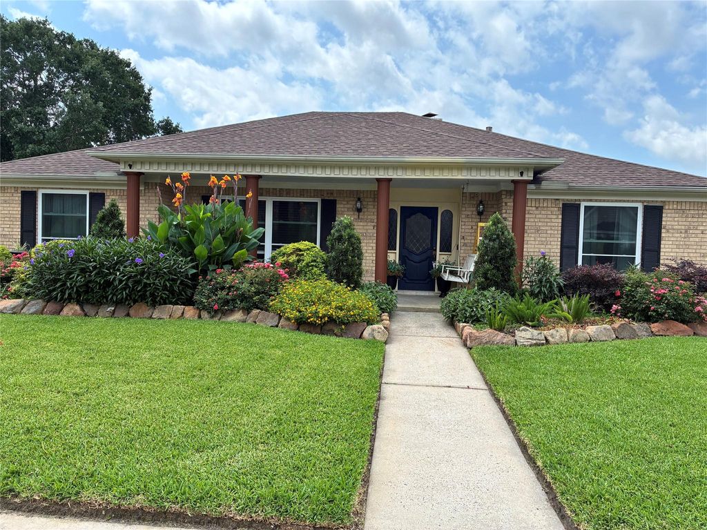 Photo of 4514 Shaun Drive, Pasadena, TX 77504 (MLS # 91985730)