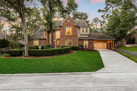 Photo of 14 Twin Springs Place, The Woodlands, TX 77381 (MLS # 21488122)