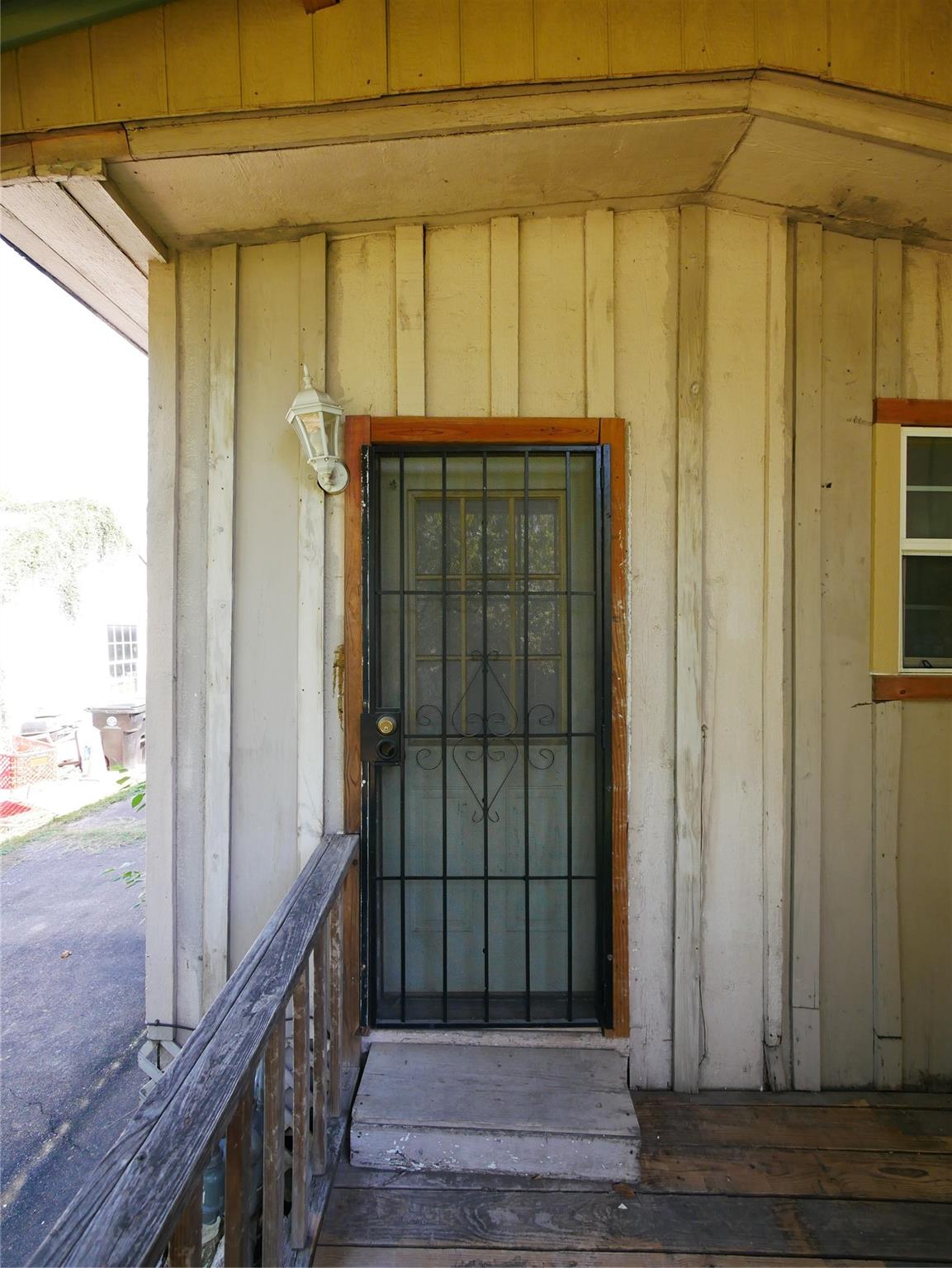 Houston, Texas 77021, United States, 3 Bedrooms Bedrooms, ,2 BathroomsBathrooms,Residential,Active,228398