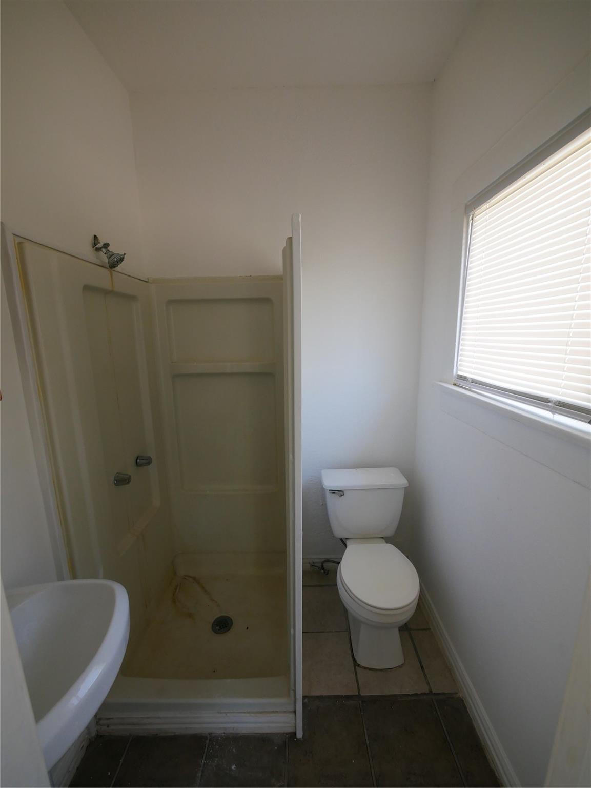 Houston, Texas 77021, United States, 3 Bedrooms Bedrooms, ,2 BathroomsBathrooms,Residential,Active,228398