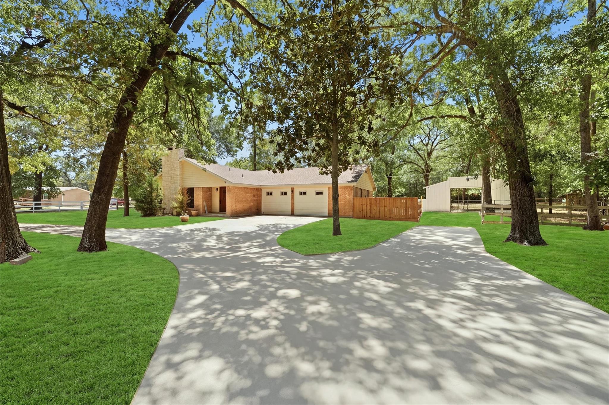 21927 Allyson Road