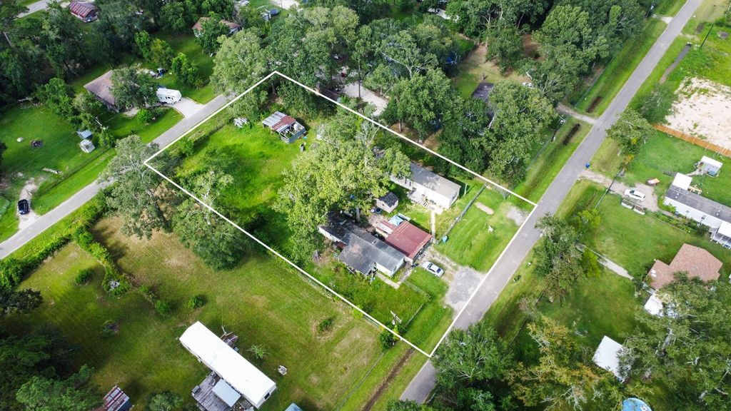 Photo of 27546 Spanish Oaks Drive, New Caney, TX 77357 (MLS # 88155175)