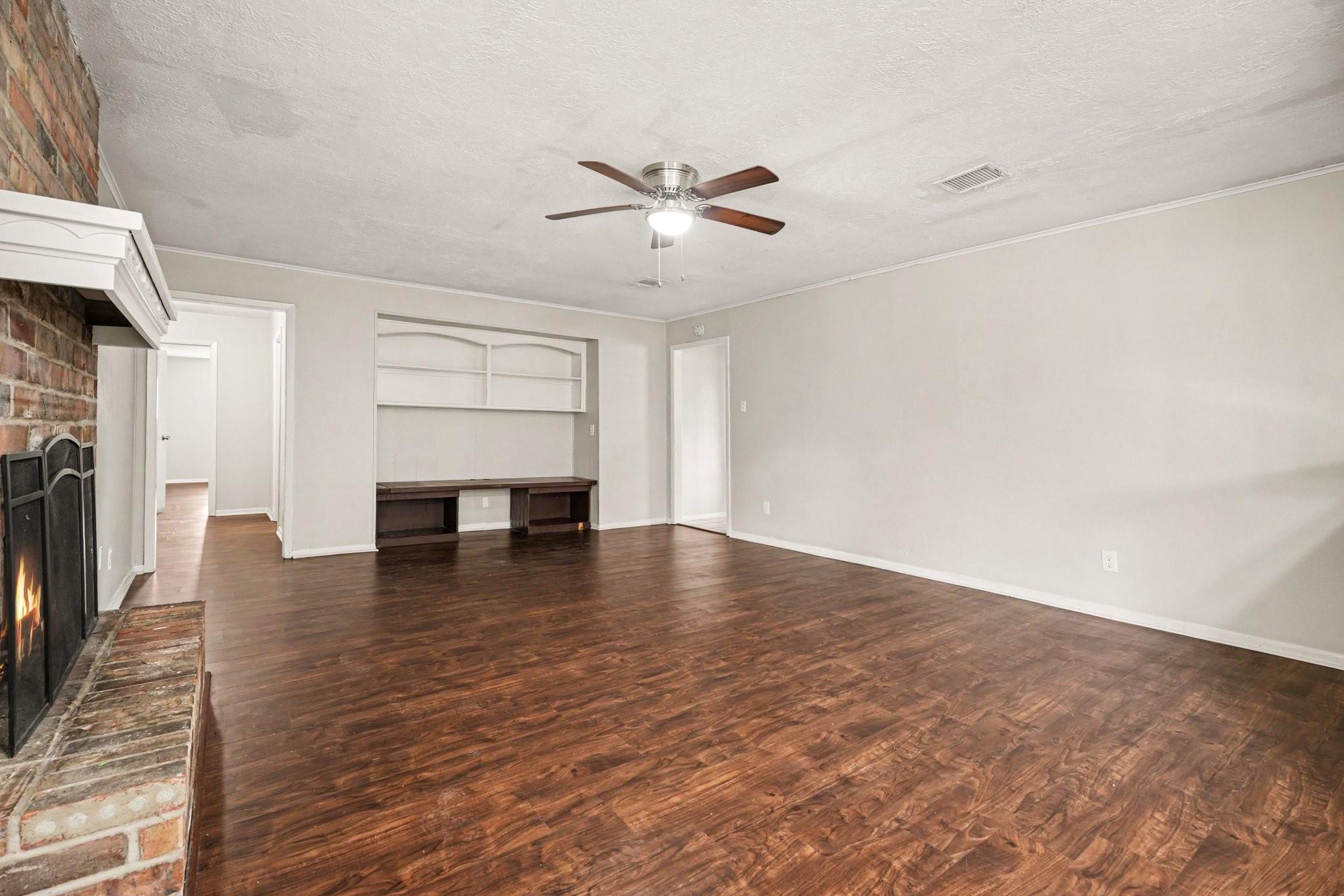 2602 Henderson Lane