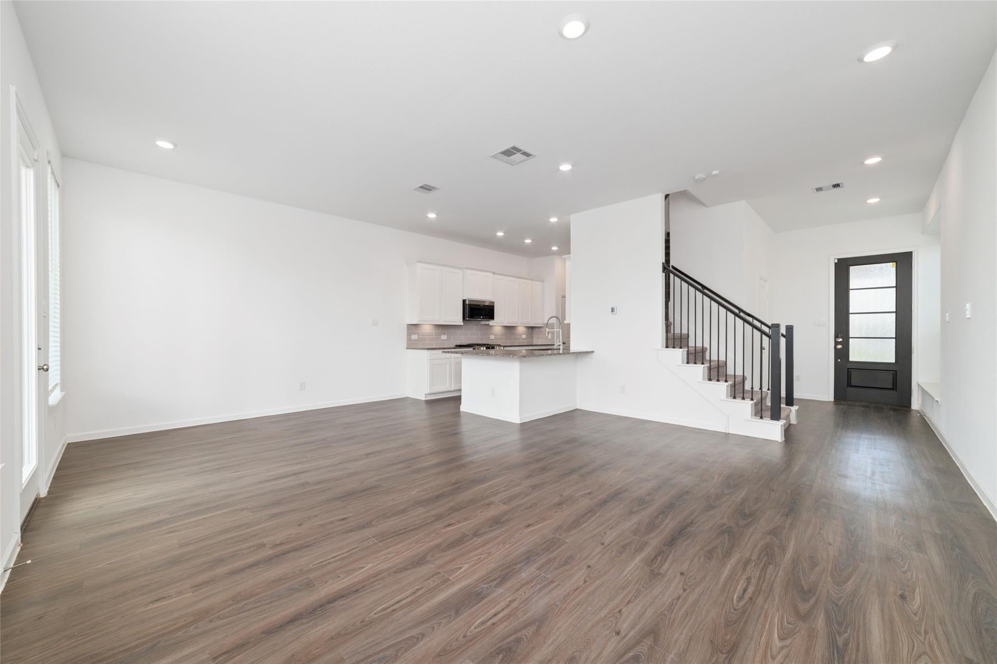 5719 Foggy Vine Court