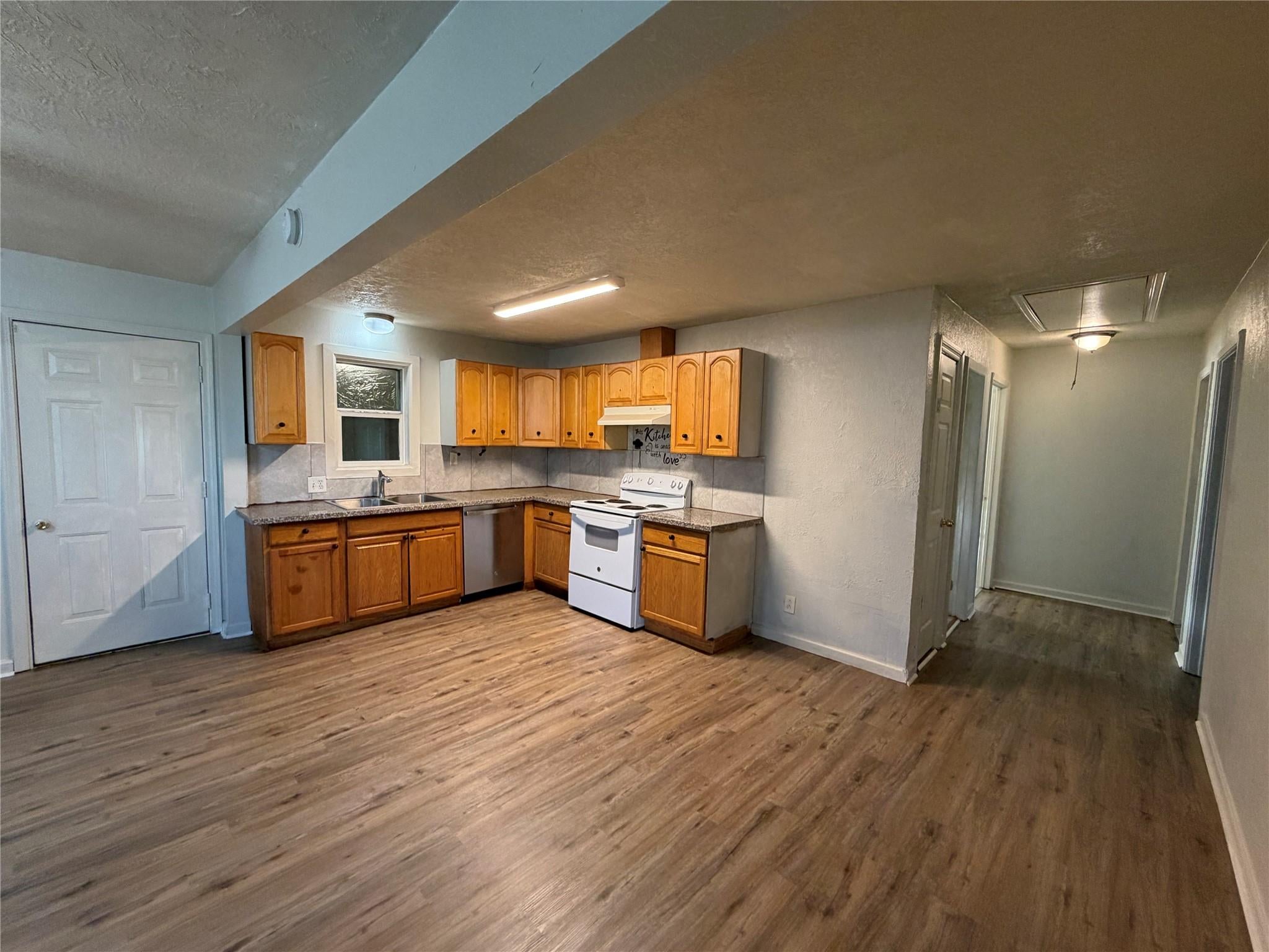 412 Snow Drive