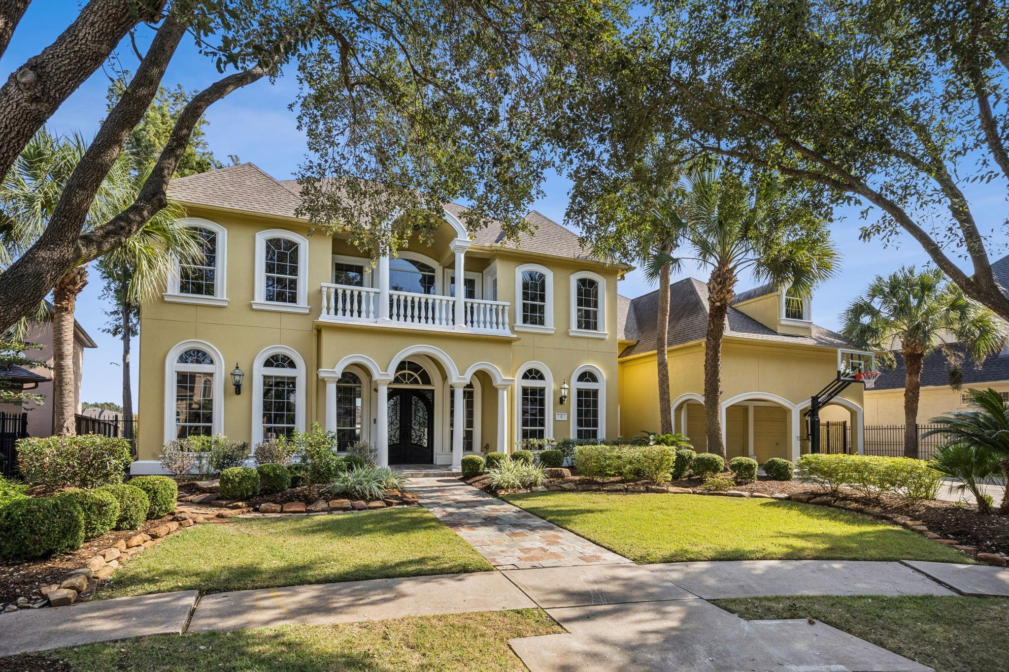 5 Saint Christopher Court