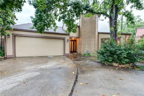 Photo of 10850 Kirktown Drive, Houston, TX 77089 (MLS # 64699983)