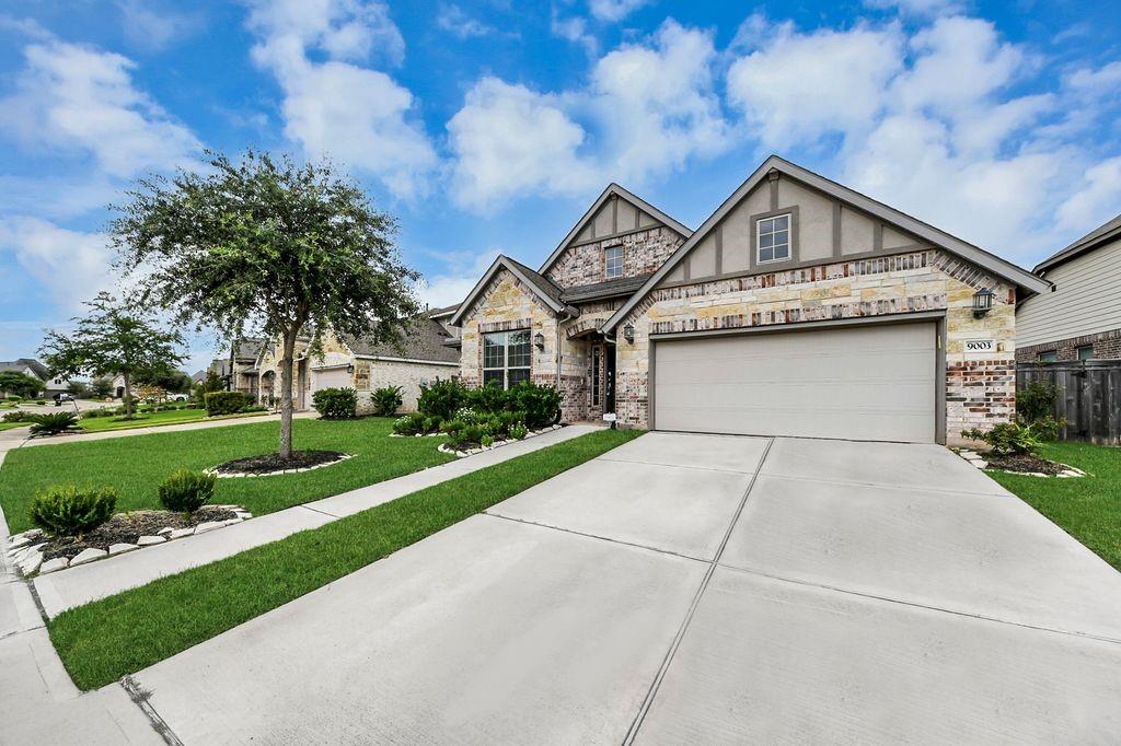 9003 Stanley Oak Drive