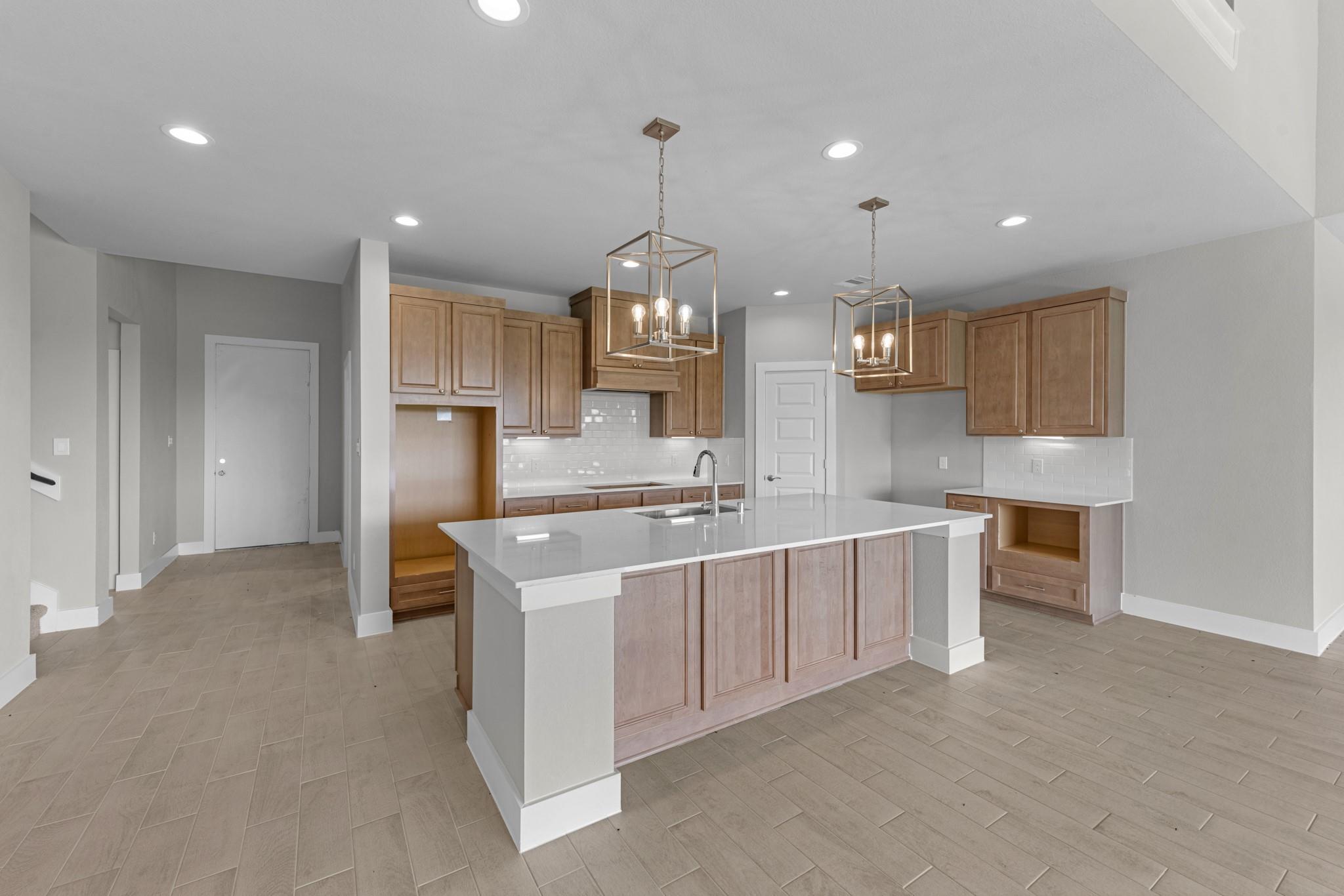 3422 Everglade Lane