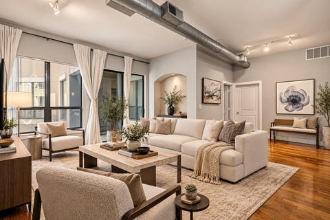 Photo of 1901 Post Oak Boulevard #3601, Houston, TX 77056 (MLS # 78363991)