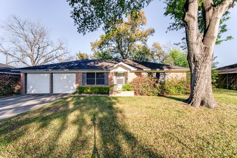 Tiny photo for 12331 Atwell Drive, Houston, TX 77035 (MLS # 12571749)