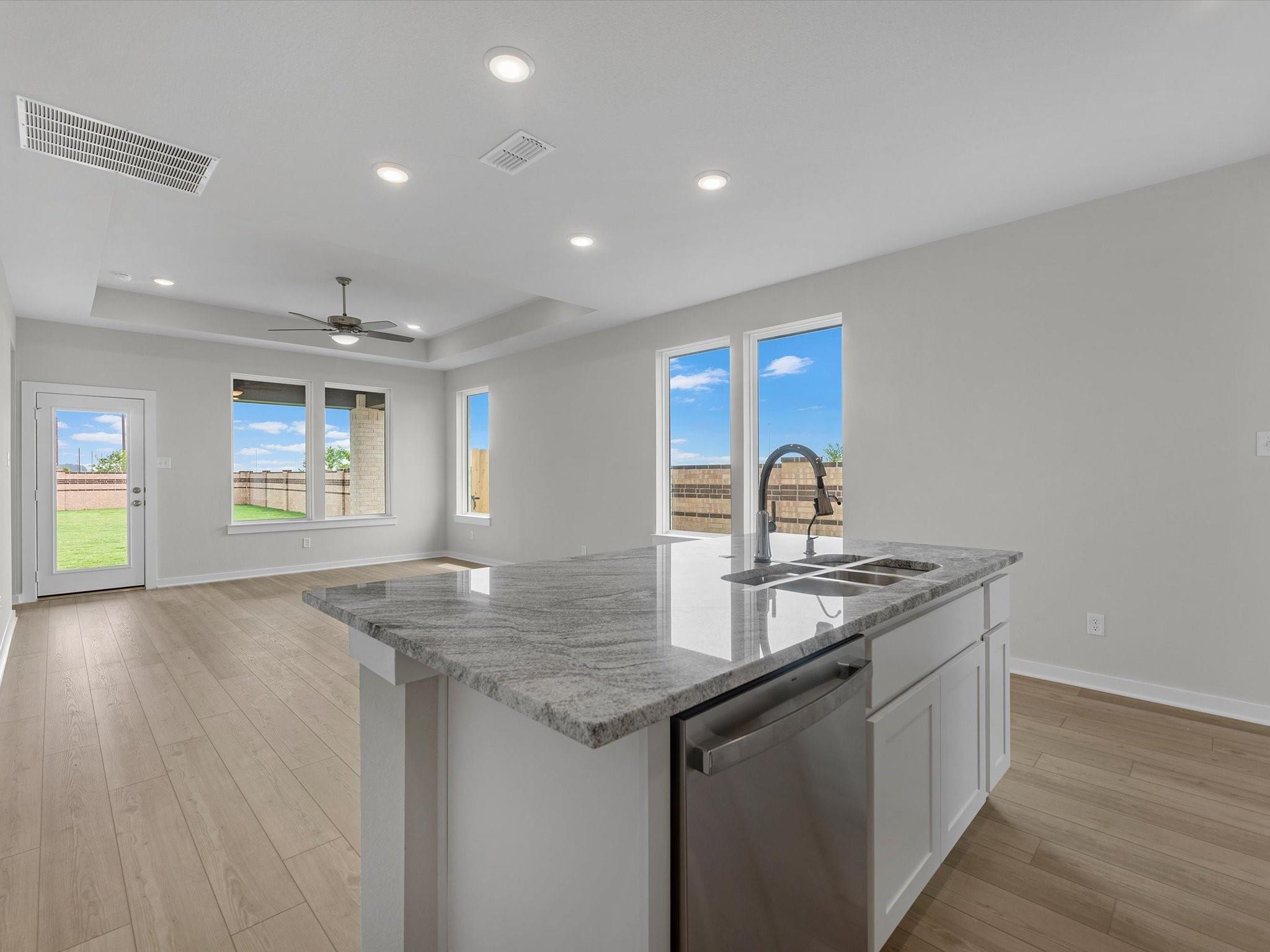 7502 Primrose Myrtle Lane