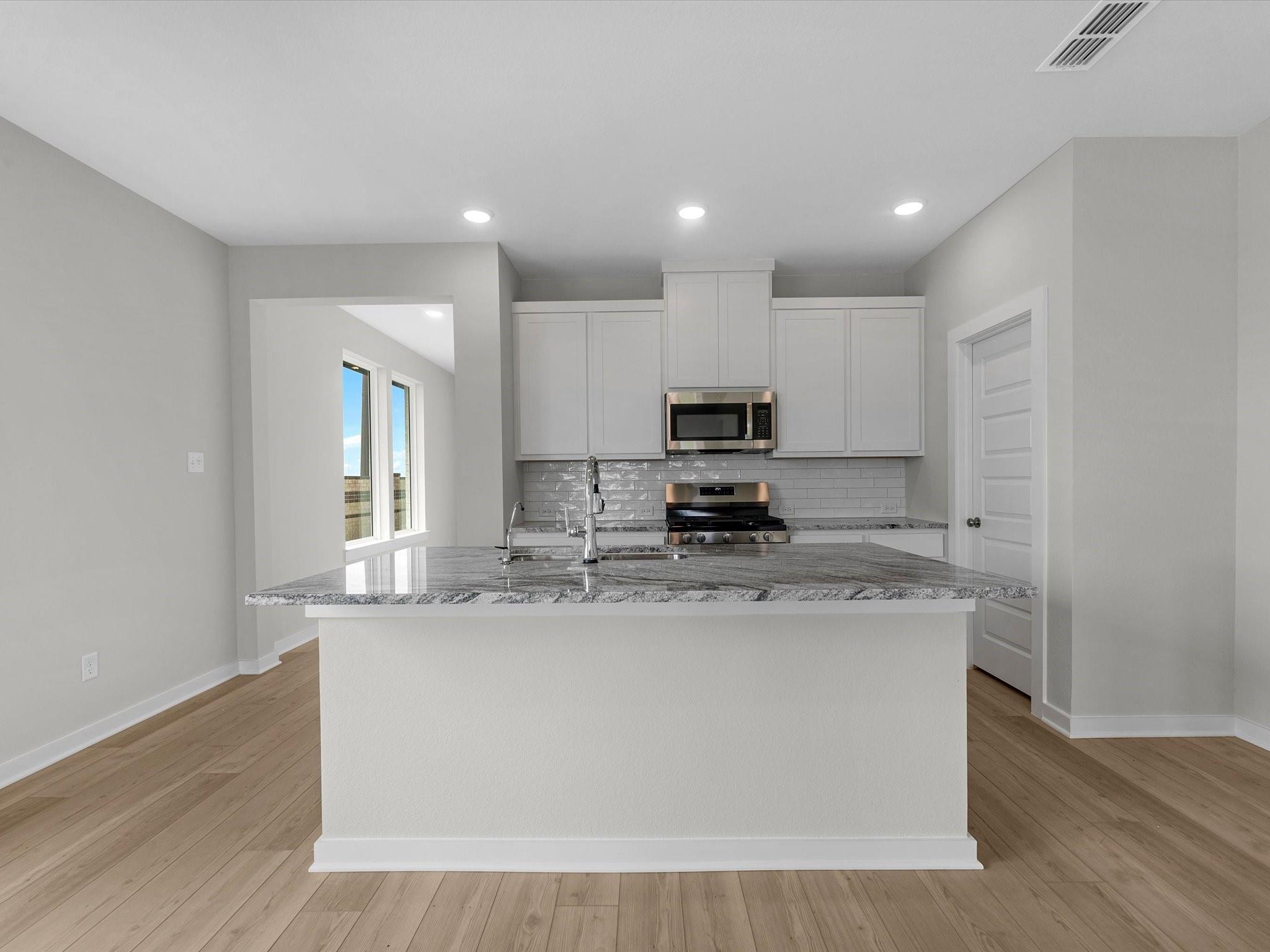 7502 Primrose Myrtle Lane
