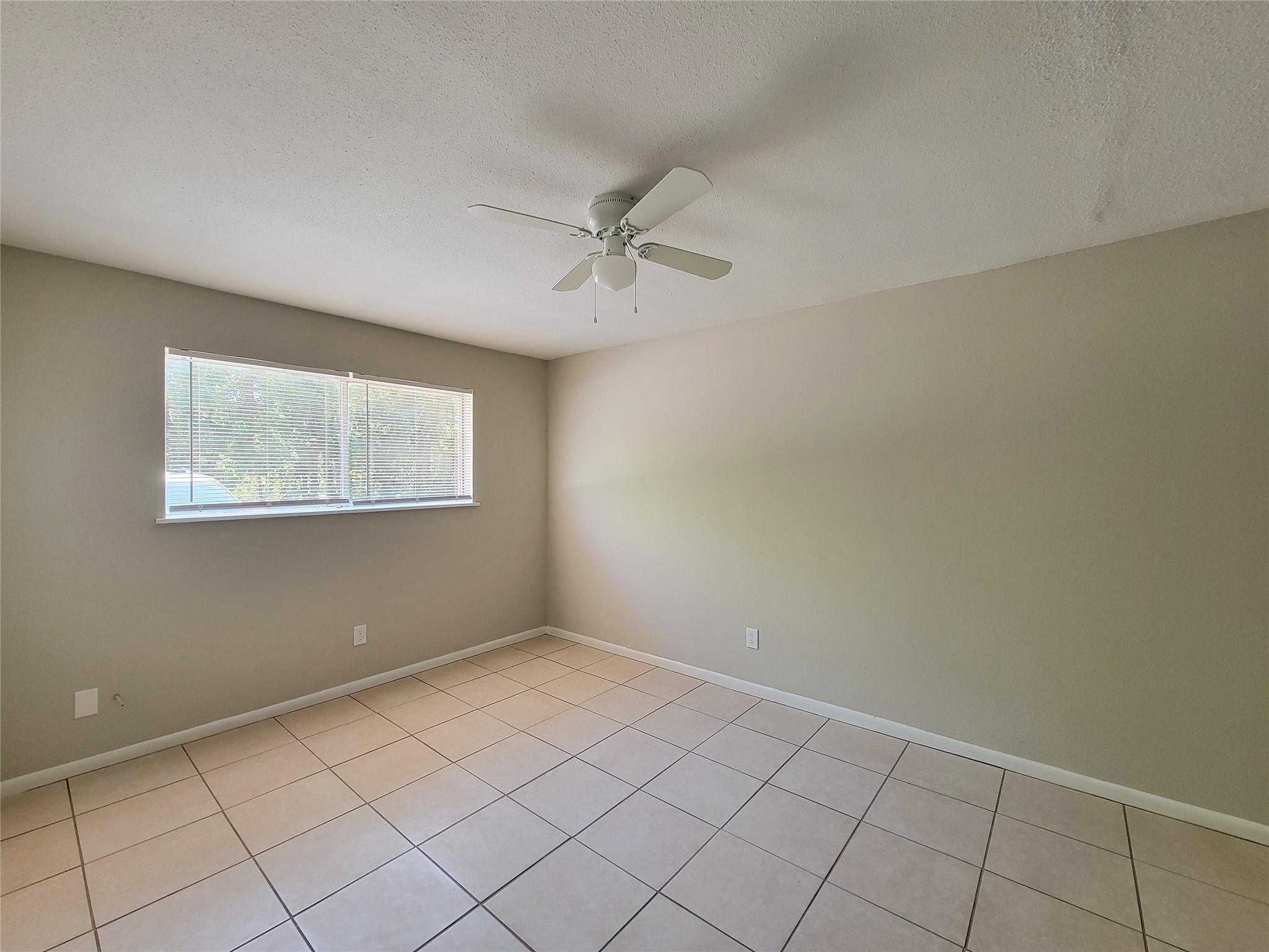 3206 Lobit Drive 13