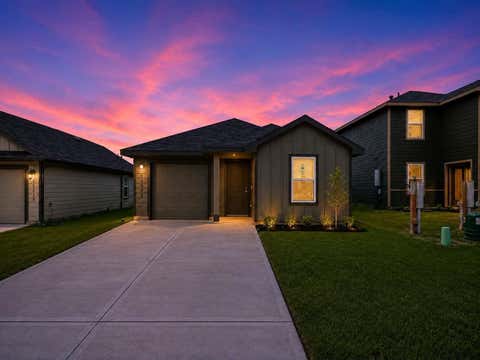 Photo of 12334 Mccrorey Trail Court, Conroe, TX 77303 (MLS # 16515504)