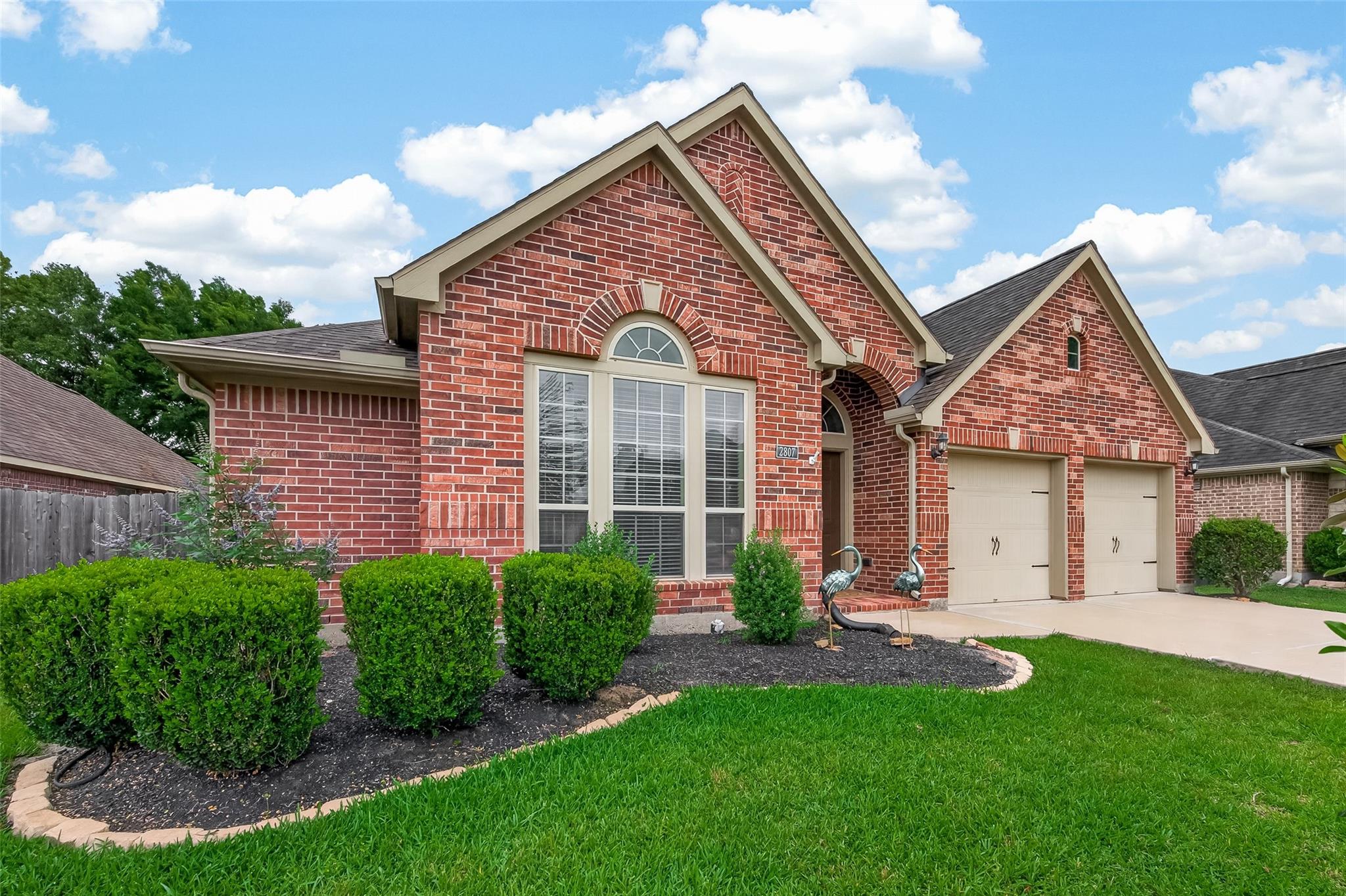 2807 Field Hollow Drive