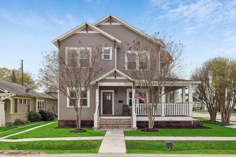 Photo of 611 Cordell Street, Houston, TX 77009 (MLS # 59112585)