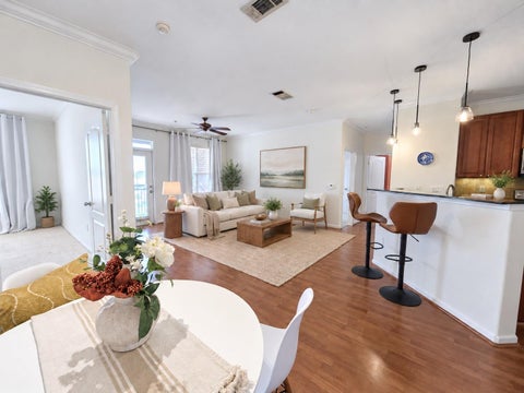 Condo For Sale - 1711 Old Spanish Trail #453<br/> Harris County, Houston, TX 77054