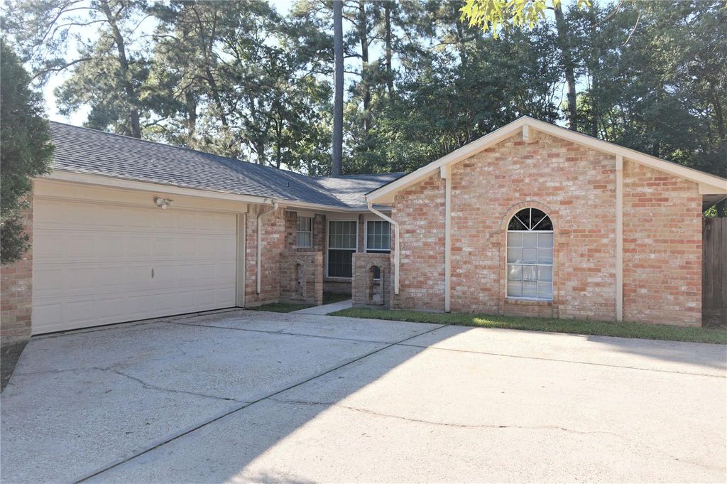 Photo of 2727 Tinechester Drive, Houston, TX 77339 (MLS # 14961220)