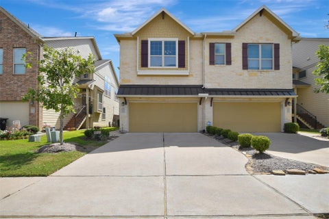 Photo of 12210 La Strada Street, Richmond, TX 77406 (MLS # 3483845)