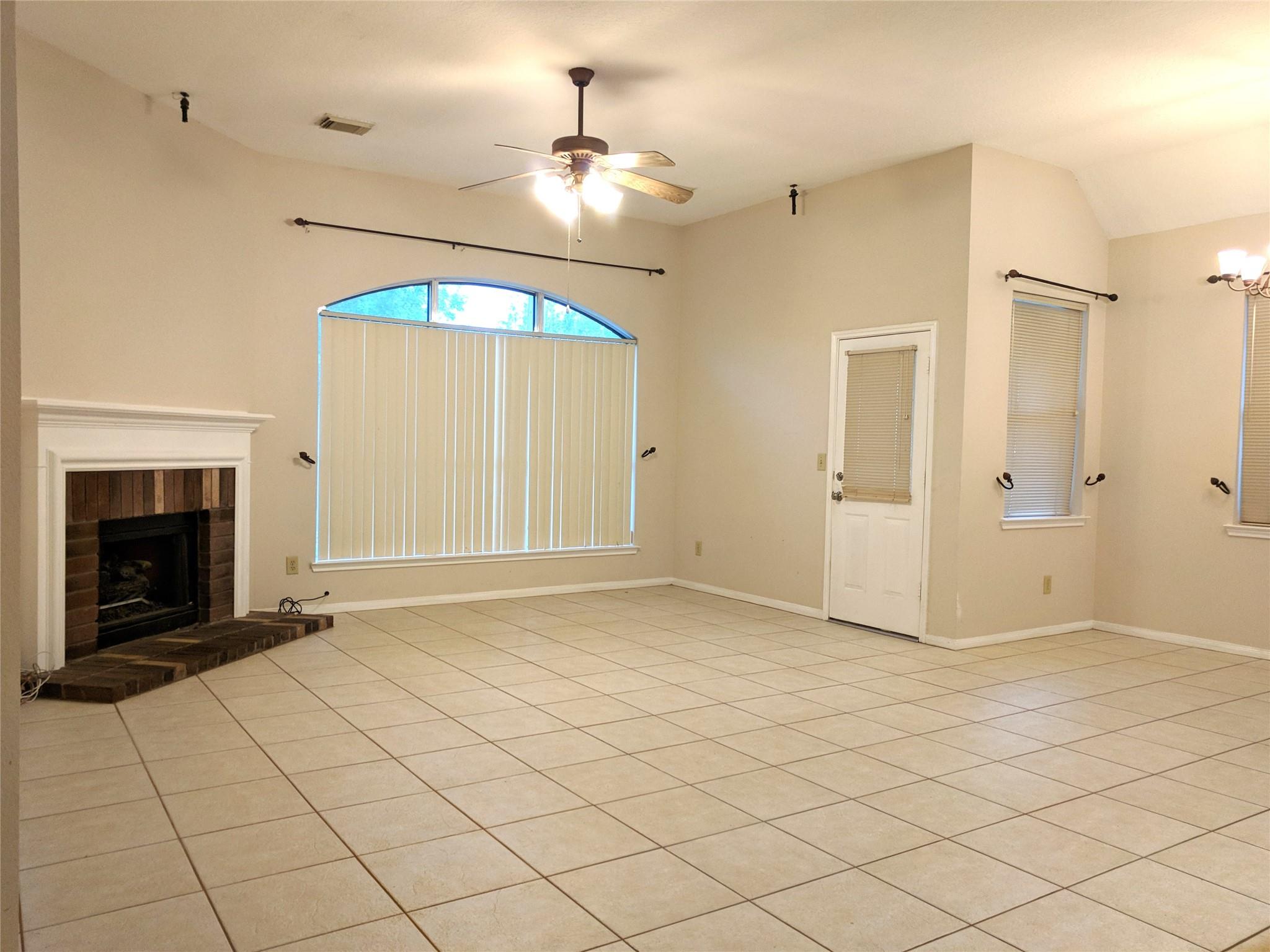 4911 Campbell Drive