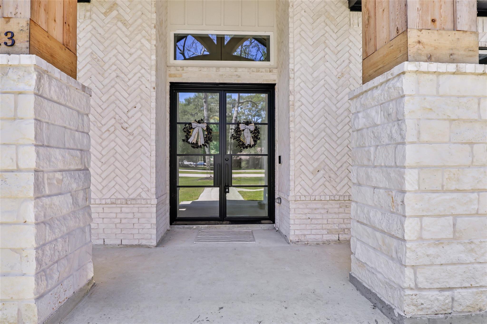 2423 Roman Forest Boulevard