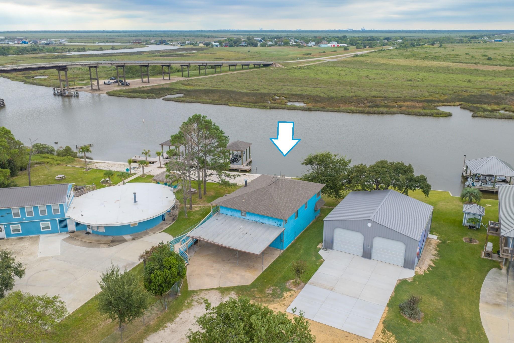 215 Veselka Road
