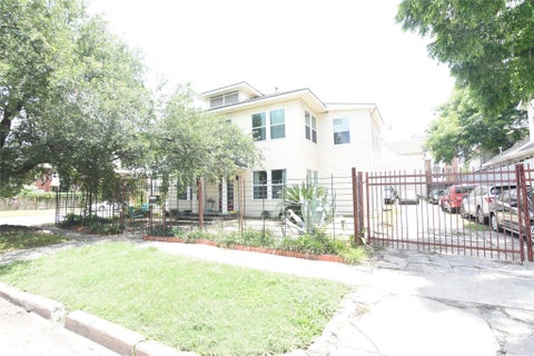 Photo of 2603 Stanford Street #1, Houston, TX 77006 (MLS # 56963549)