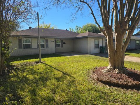 Photo of 3308 Sophie Ann Drive, Pasadena, TX 77503 (MLS # 17340031)
