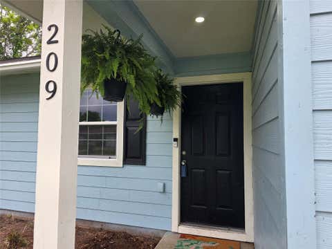 Photo of 209 Franlee Street, La Marque, TX 77568 (MLS # 4661899)