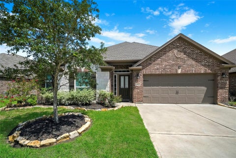 Photo of 3227 Fairhaven Lane, Rosenberg, TX 77471 (MLS # 74513248)