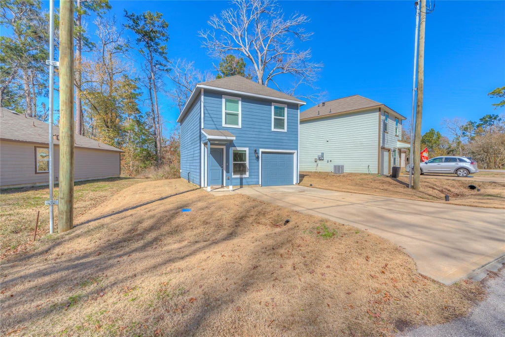Photo of 144 Black Walnut, Livingston, TX 77351 (MLS # 59409050)